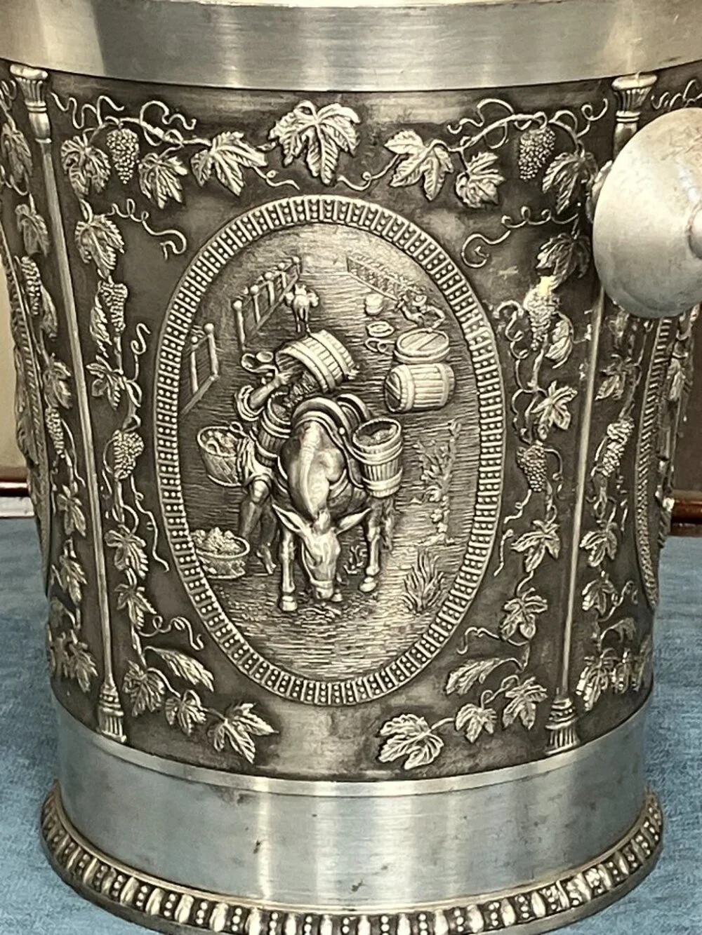 Artina SKS Carved Pewter Champagne Ice Bucket Weinlese – USED, Good Condition